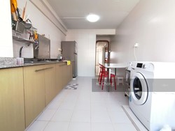 Blk 210 Jurong East Street 21 (Jurong East), HDB 3 Rooms #219998991